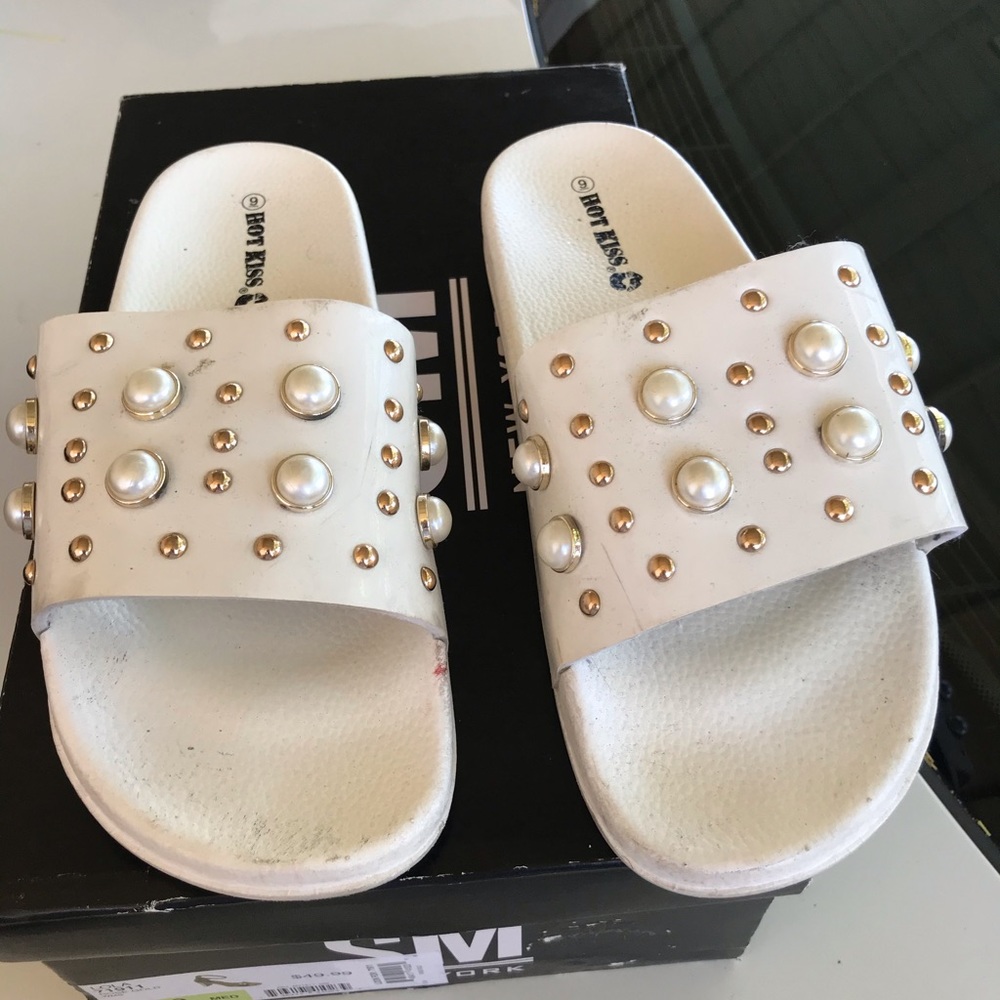 White fashion forward slides